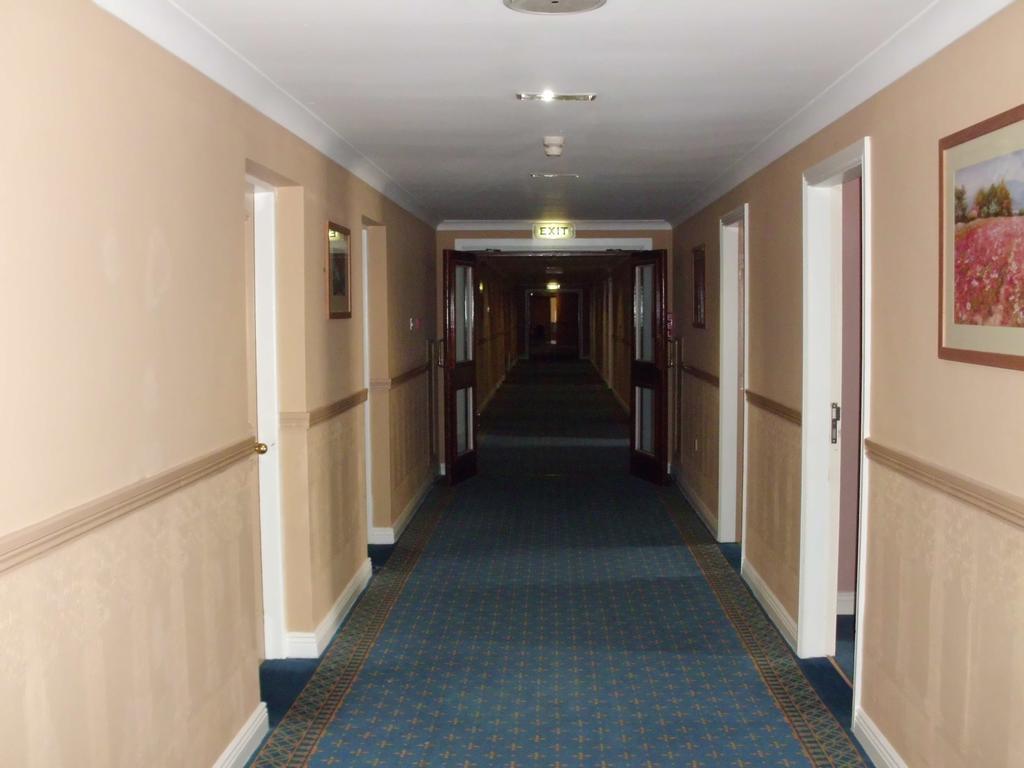 Tralee Central Hotel Eksteriør bilde
